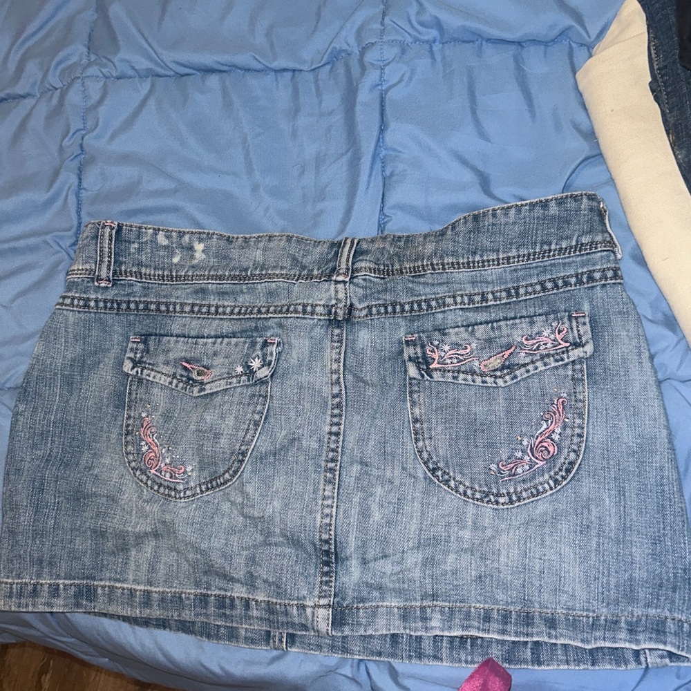 Vintage pink embroidered denim mini skirt
